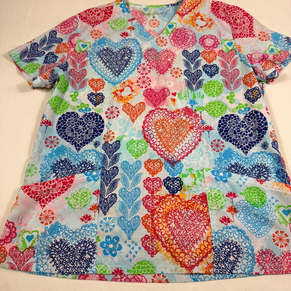 Easy Stretch Scrub Top L Blue Multicolor Heart Floral Print V-Neck Pockets